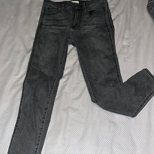 Descent Rive Jeans grey skinny jeans. Size 30